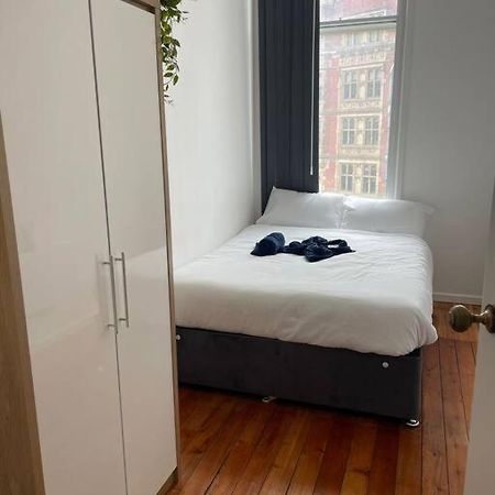 Spacious Flat For 6 City Center Gs305 셰필드 외부 사진