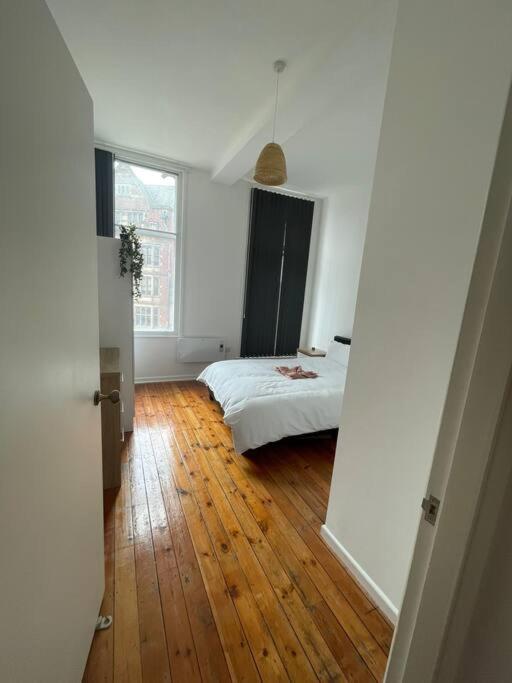Spacious Flat For 6 City Center Gs305 셰필드 외부 사진